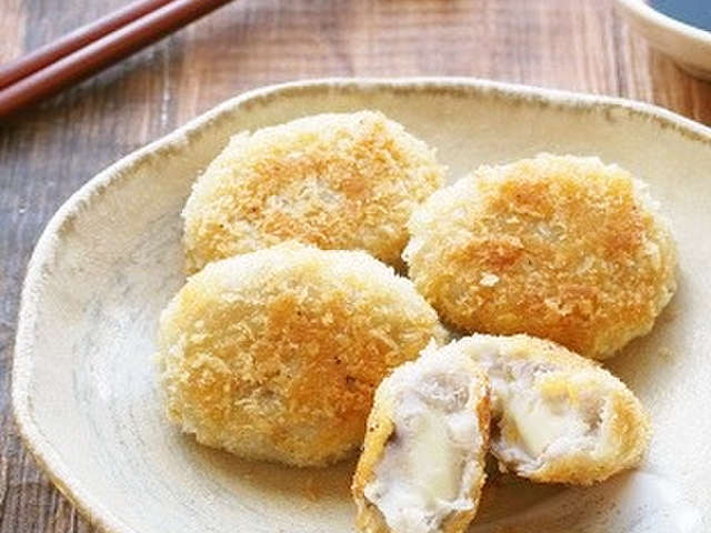 子供大好き!揚げない里芋のチーズコロッケ